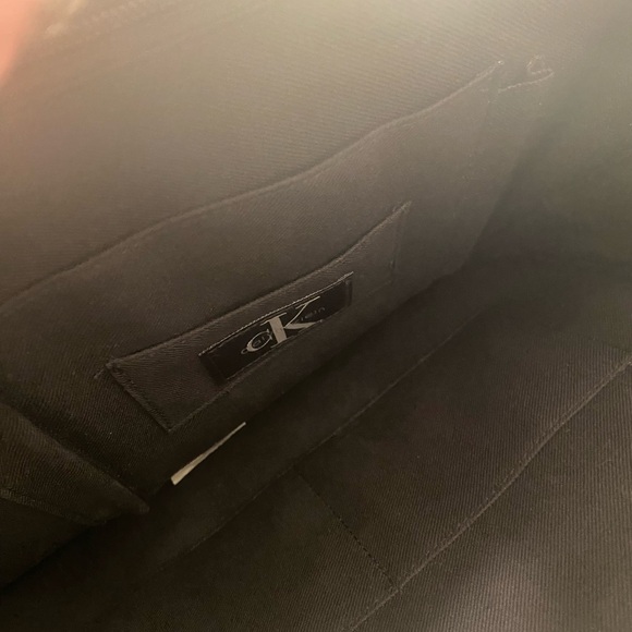 Calvin Klein leather briefcase NWT - Picture 4 of 8